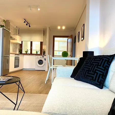 Casa Con Jardin Privado Y Vistas A 2min De La Playa